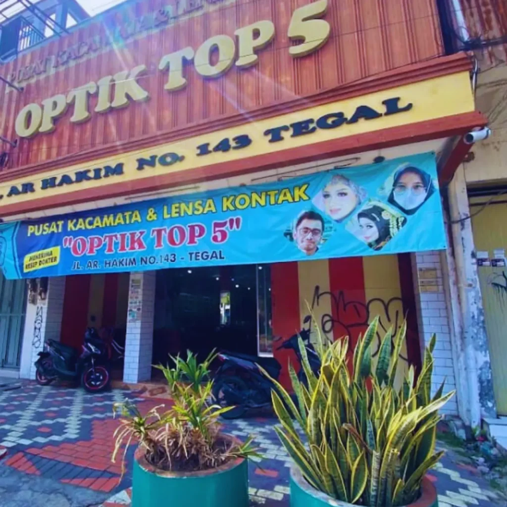 optik tegal